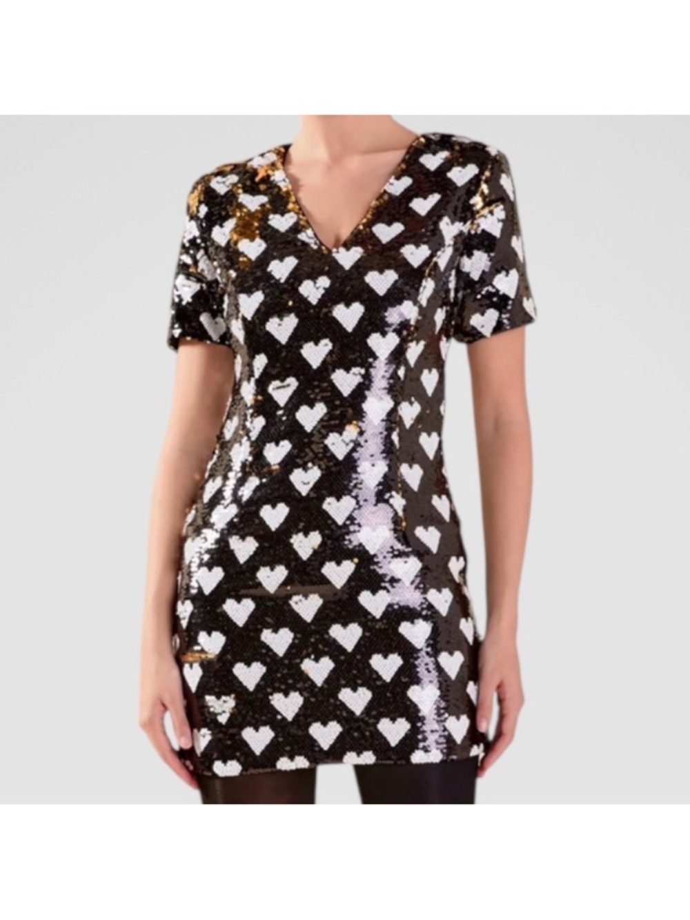 NWT Endless Rose Heart Reverse Sequin Dress Size Large